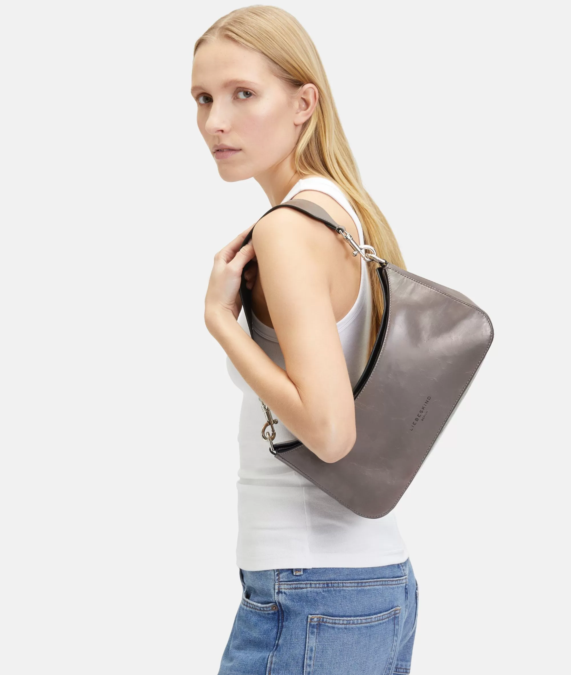 LIEBESKIND BERLIN  Ledertaschen | Schultertaschen<Alessa Shoulder-Bag S hellbraun