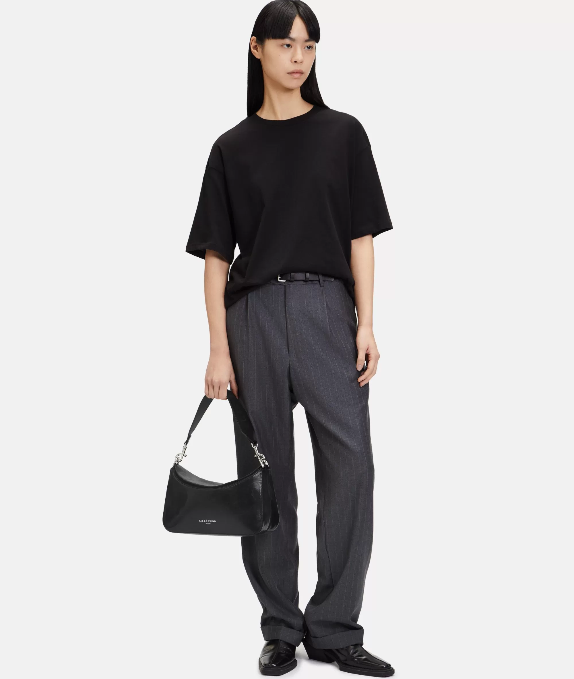 LIEBESKIND BERLIN  Ledertaschen | Schultertaschen<Alessa Shoulder-Bag S schwarz