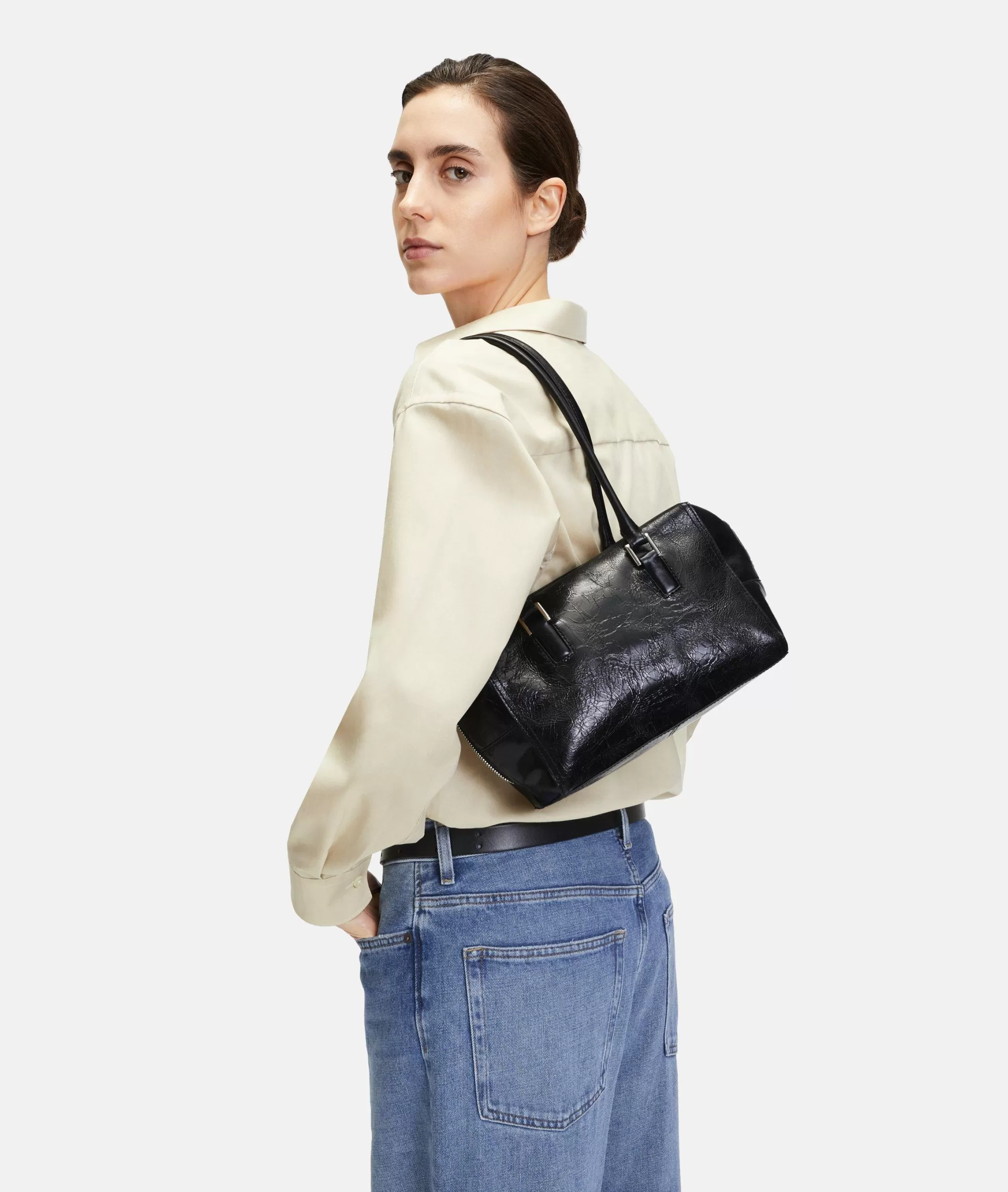 LIEBESKIND BERLIN  Bestseller | Ledertaschen<Archive Kayla Satchel S schwarz