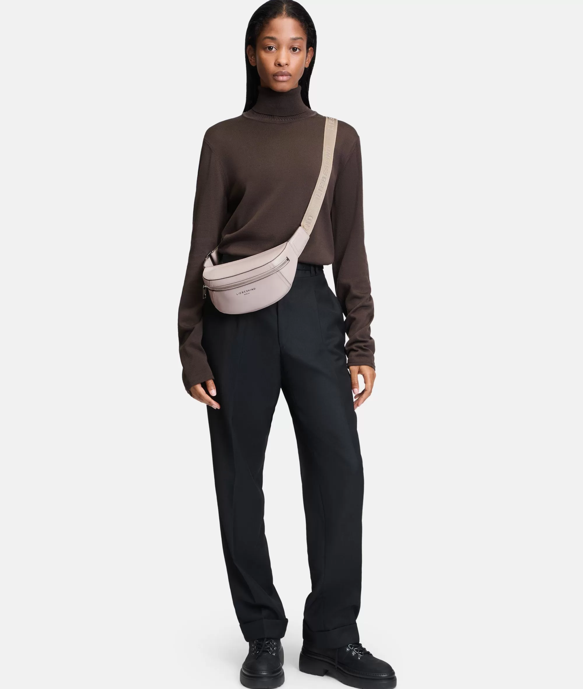 LIEBESKIND BERLIN  Ledertaschen | Gürteltaschen<Chudy Belt-Bag zartrosa