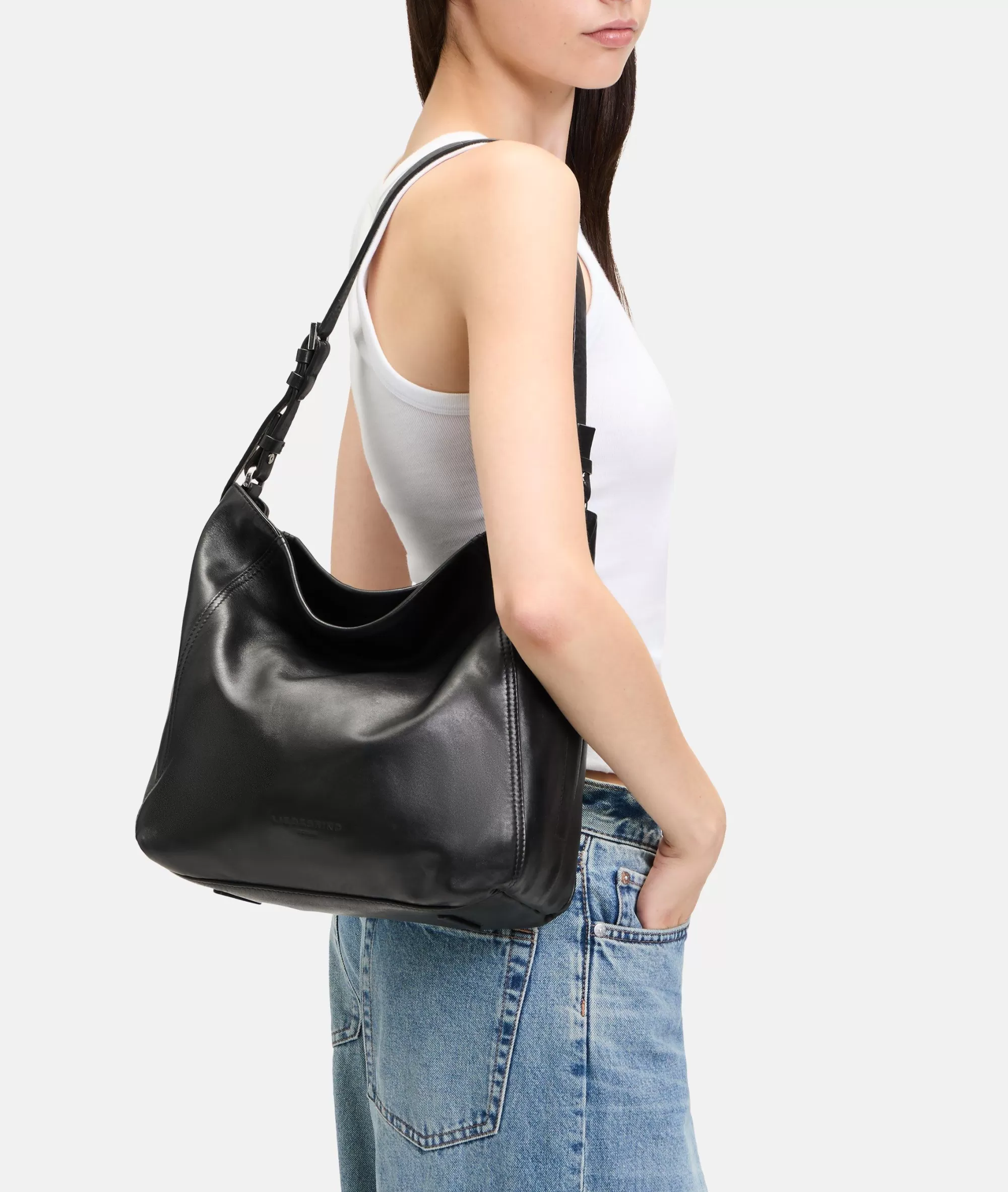 LIEBESKIND BERLIN  Bestseller | Business Bags<Chudy Hobo M schwarz
