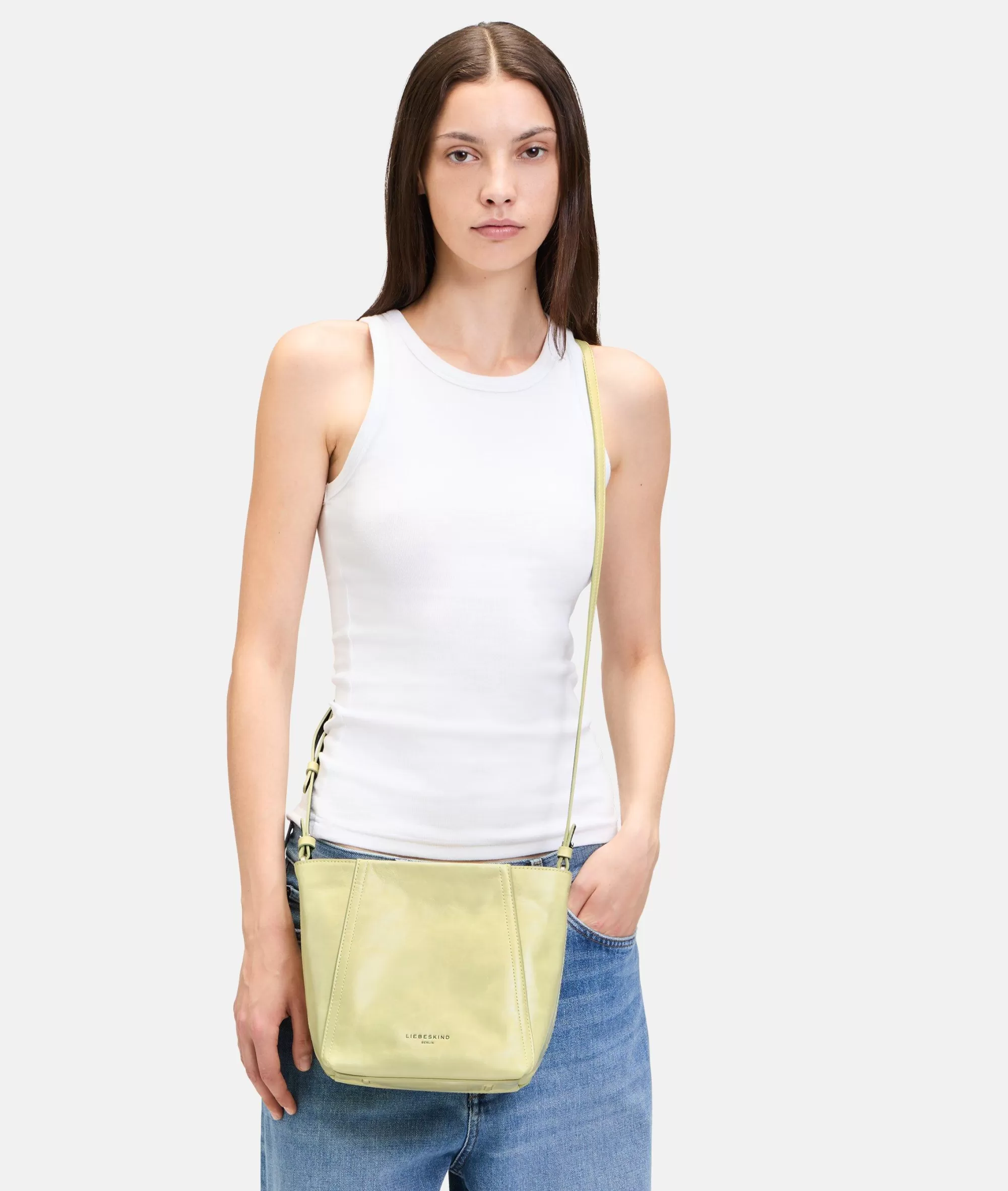 LIEBESKIND BERLIN  Ledertaschen | Schultertaschen<Chudy Hobo S helleszitrone