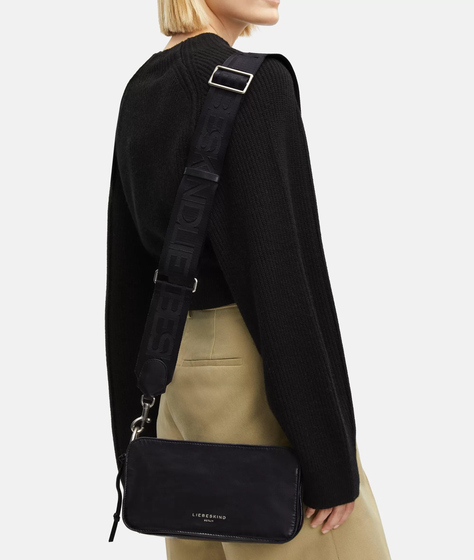 LIEBESKIND BERLIN  Bestseller | Ledertaschen<Clarice Crossbody M schwarz