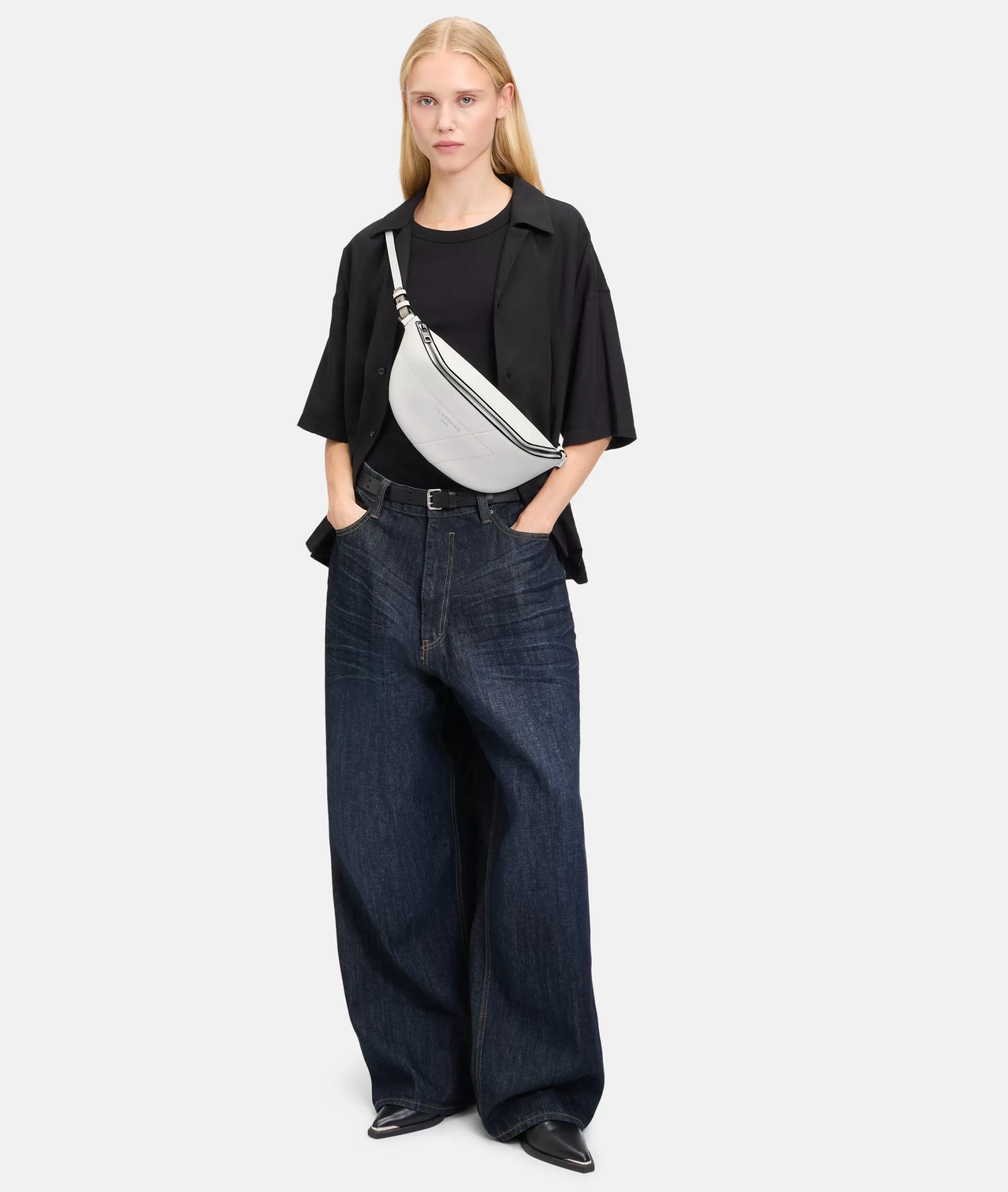 LIEBESKIND BERLIN  Ledertaschen | Gürteltaschen<Edda Belt-Bag M weiß