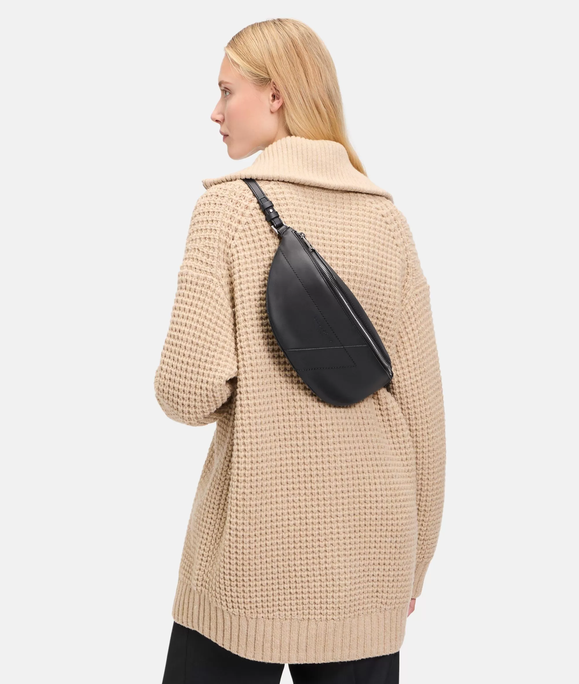 LIEBESKIND BERLIN  Ledertaschen | Gürteltaschen<Edda Belt-Bag M schwarz