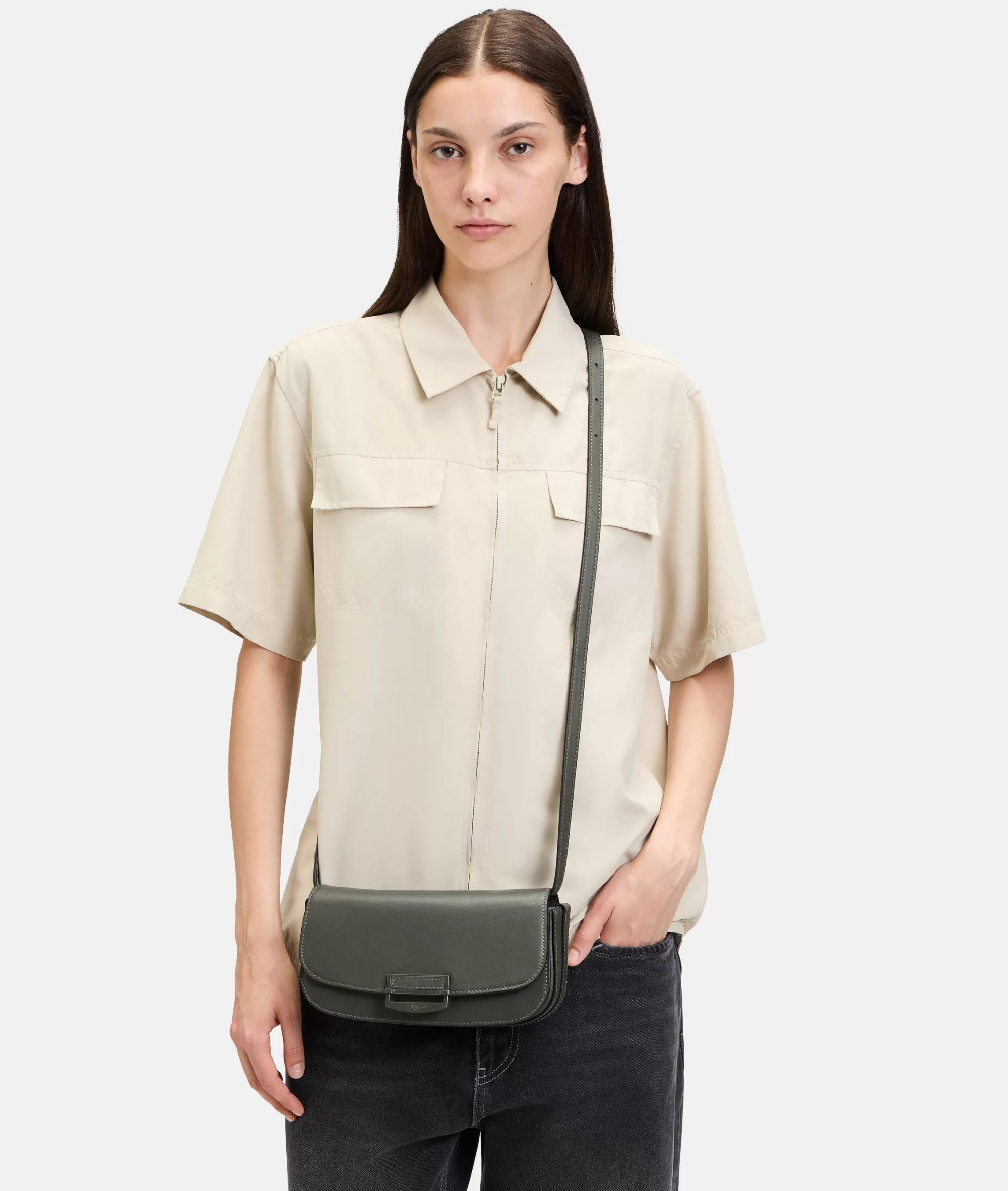 LIEBESKIND BERLIN  Ledertaschen | Umhängetaschen<Ezra Crossbody S olivgrün
