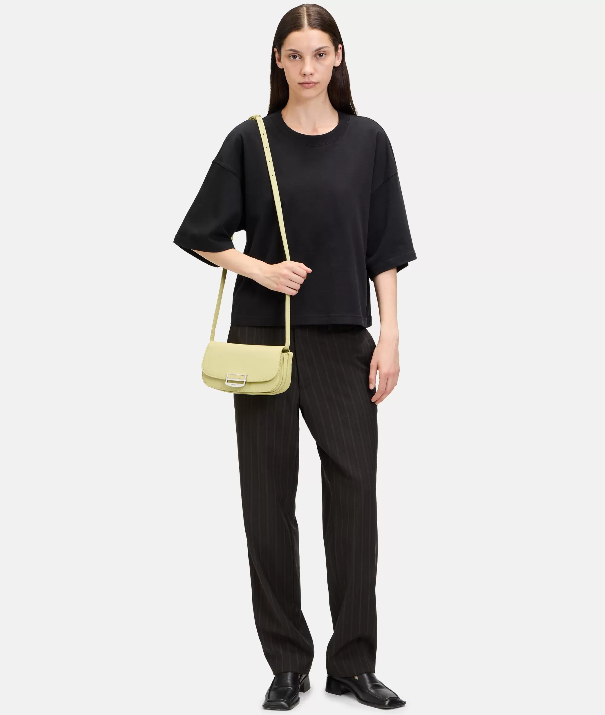 LIEBESKIND BERLIN  Ledertaschen | Umhängetaschen<Ezra Crossbody S helleszitrone