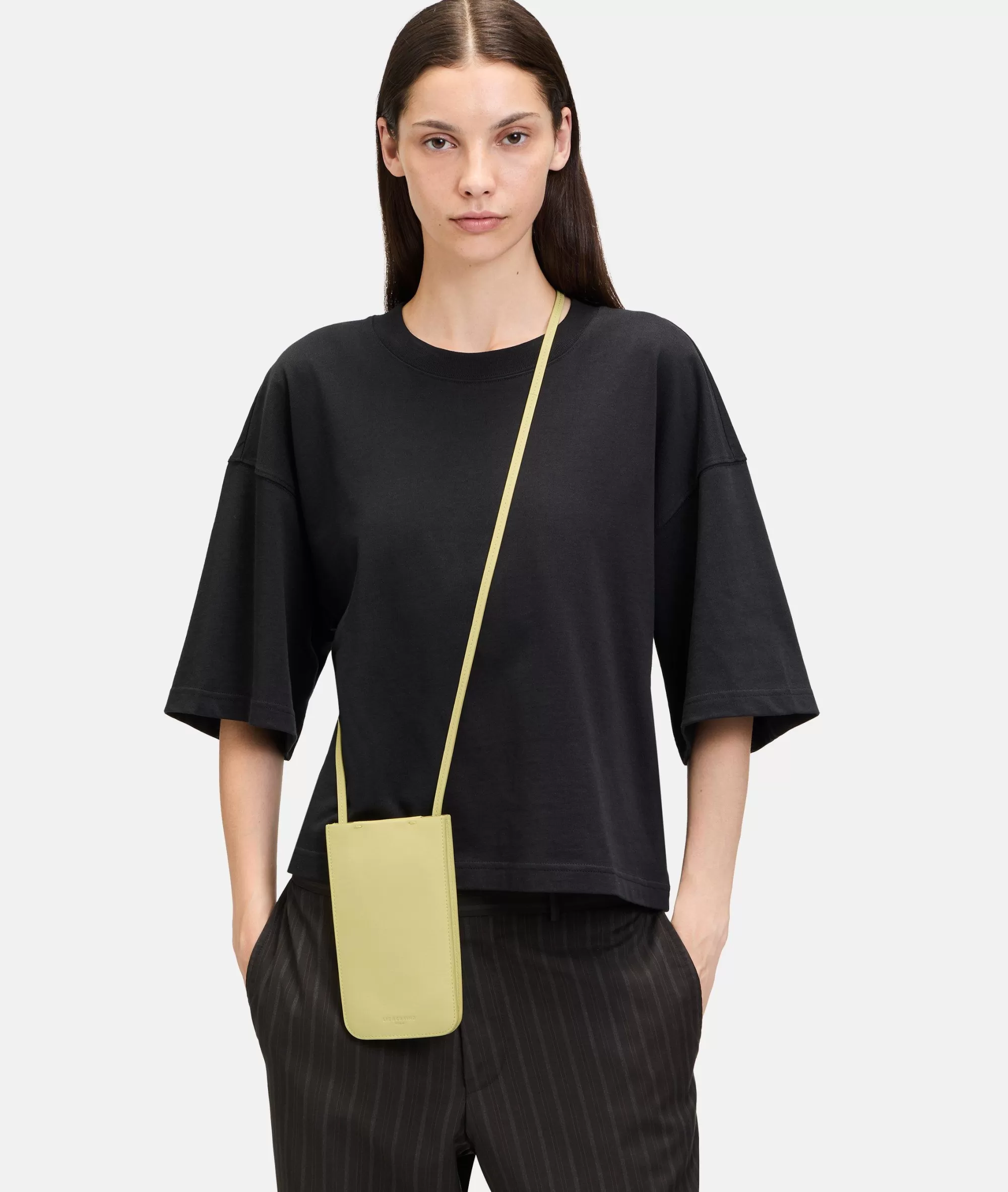 LIEBESKIND BERLIN  Handytaschen<Ezra Mobile Pouch helleszitrone