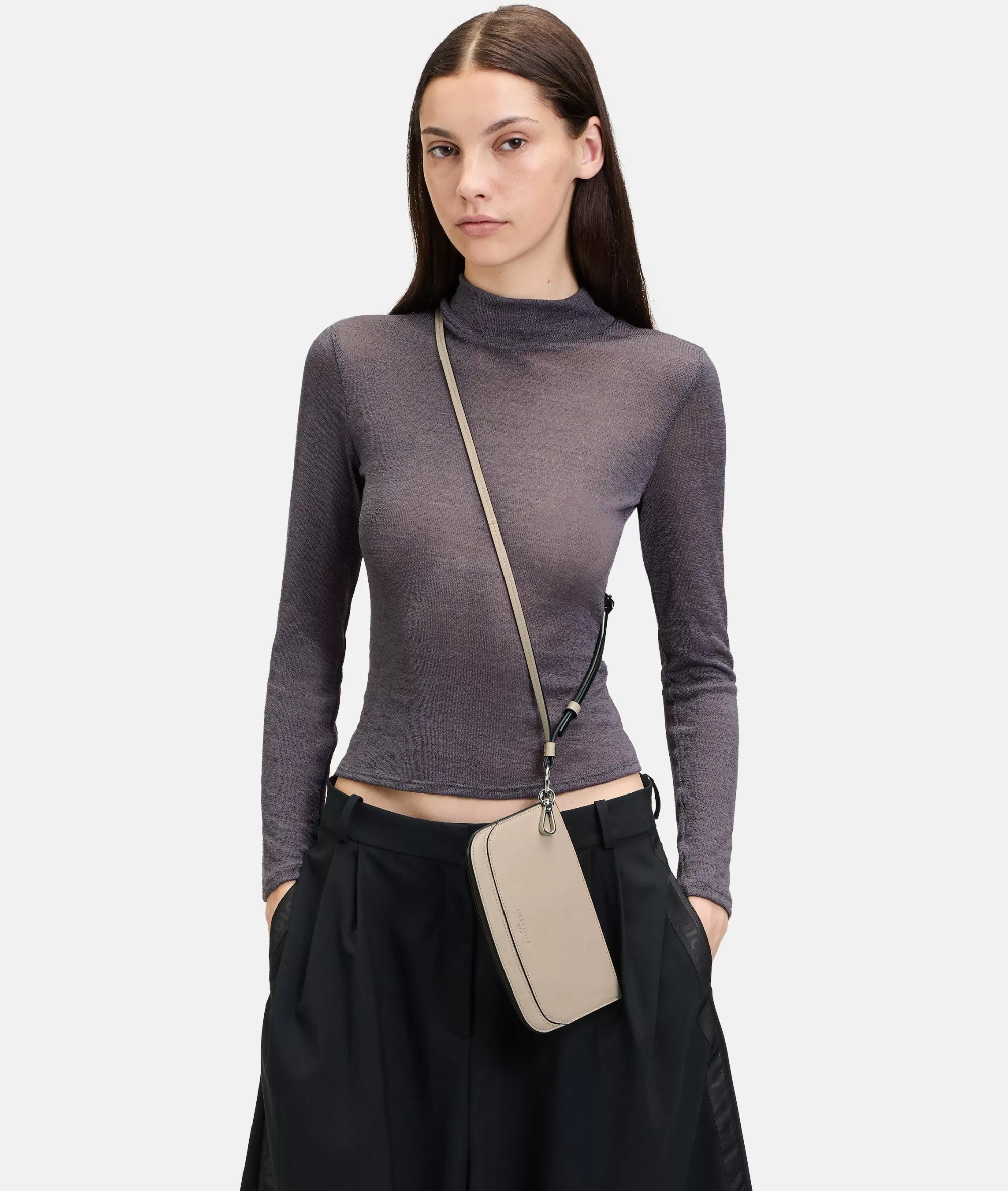 LIEBESKIND BERLIN  Anhänger<Ezra Pouch Pendant beige