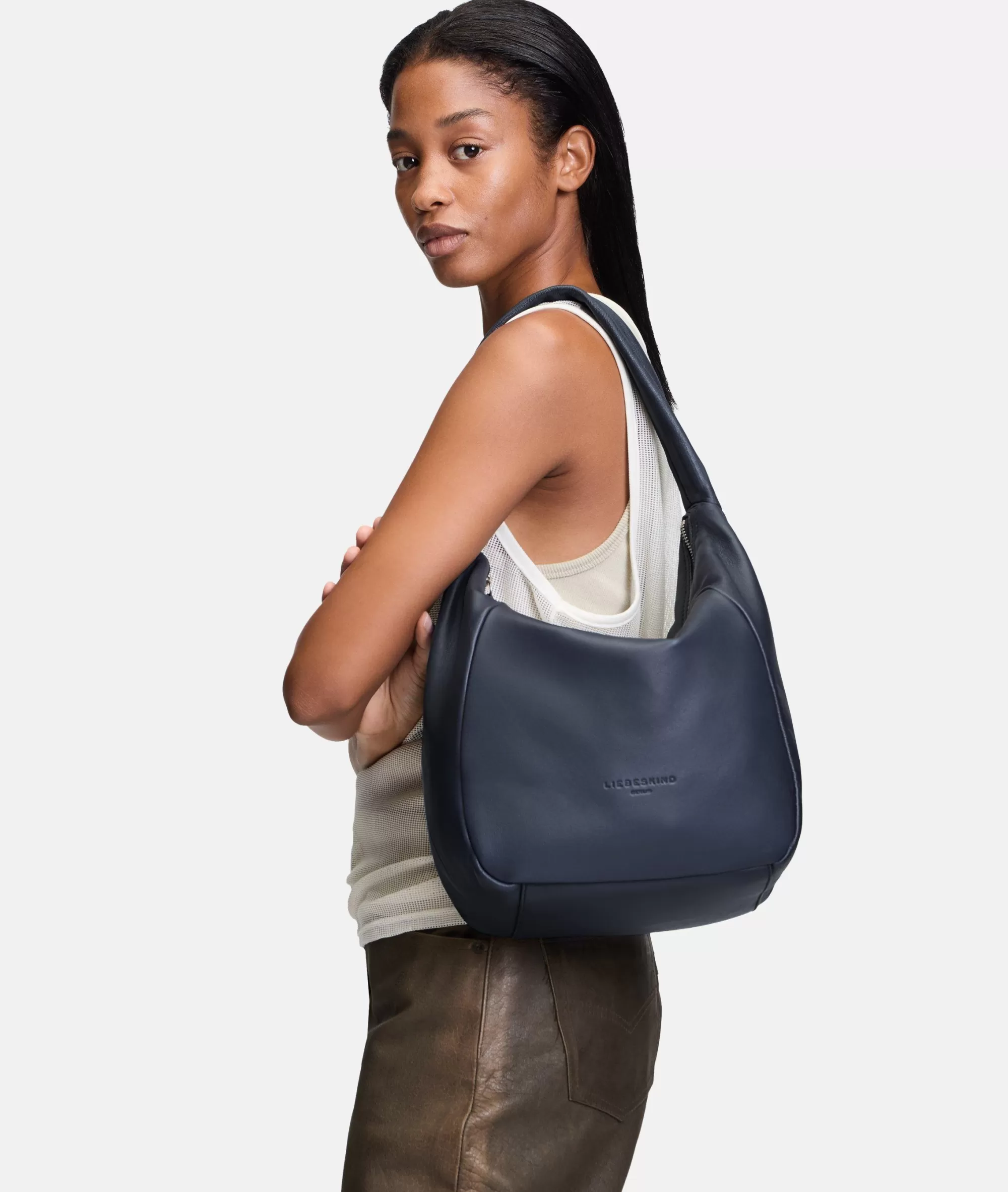 LIEBESKIND BERLIN  Ledertaschen | Schultertaschen<Farrah Hobo M navy