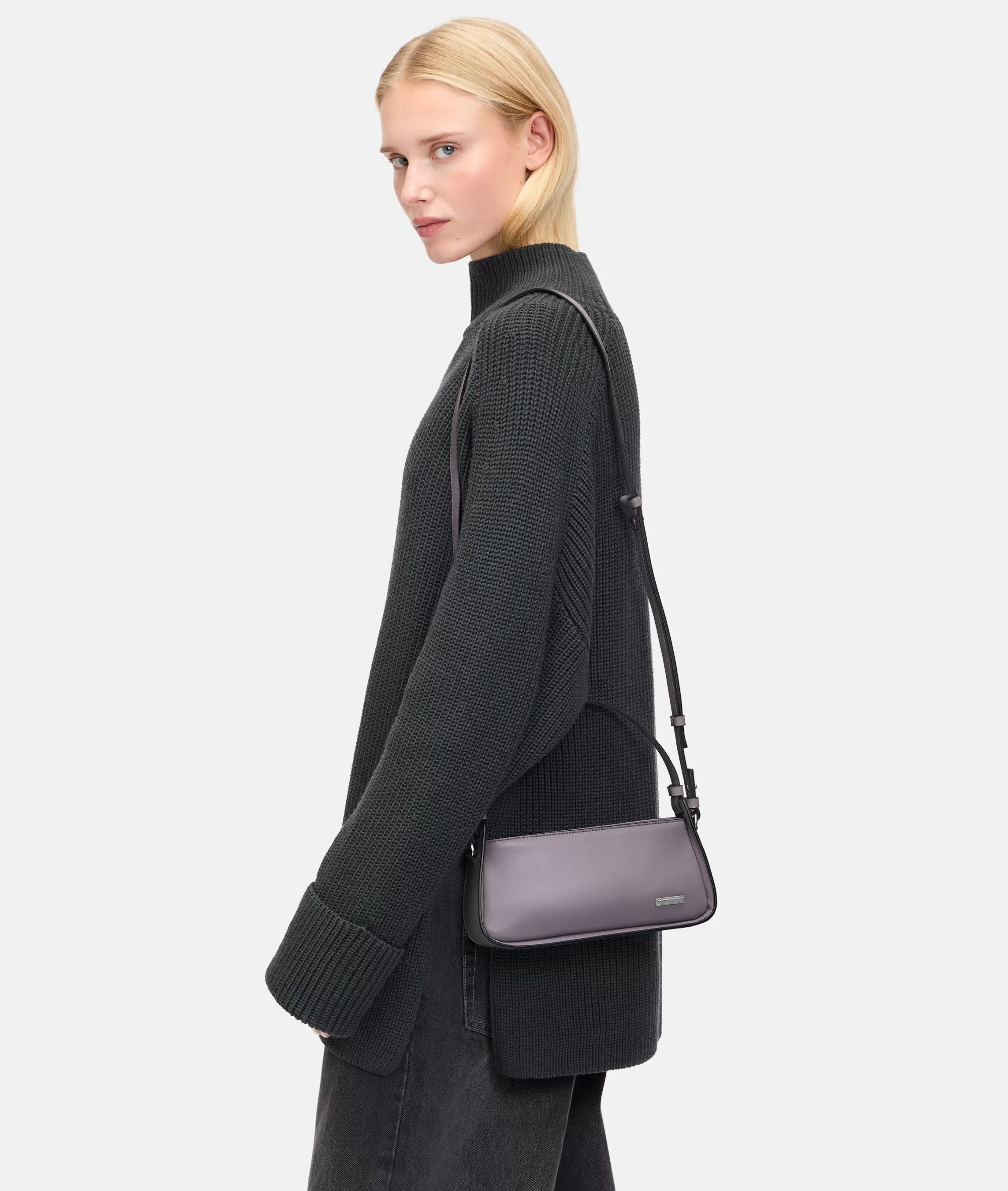 LIEBESKIND BERLIN  Ledertaschen | Umhängetaschen<Franzis Crossbody XS lavendel