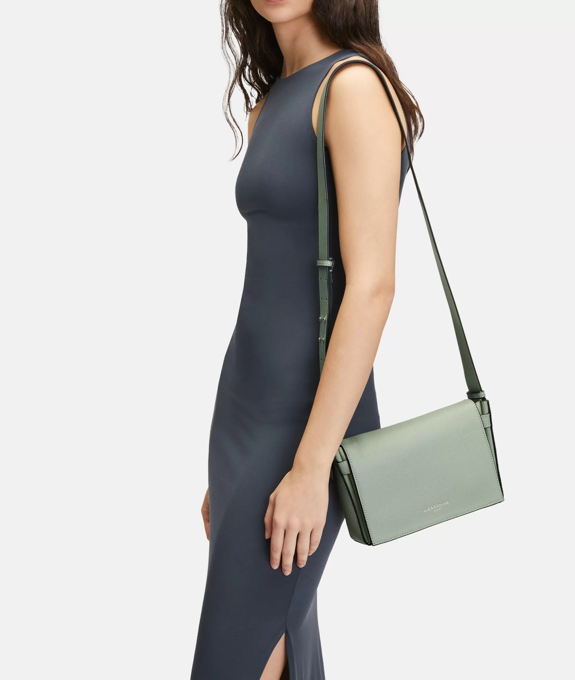 LIEBESKIND BERLIN  Ledertaschen | Umhängetaschen<Hilla Crossbody S salbeigrün