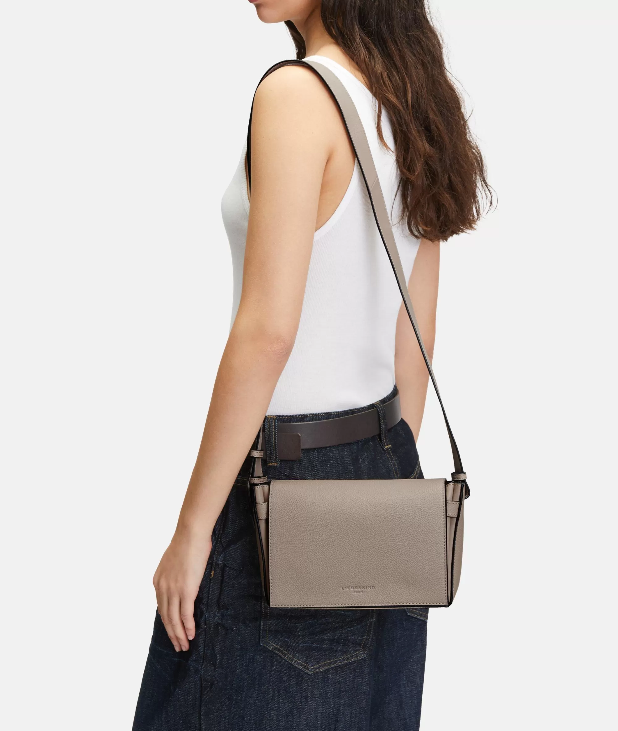 LIEBESKIND BERLIN  Ledertaschen | Umhängetaschen<Hilla Crossbody S beige