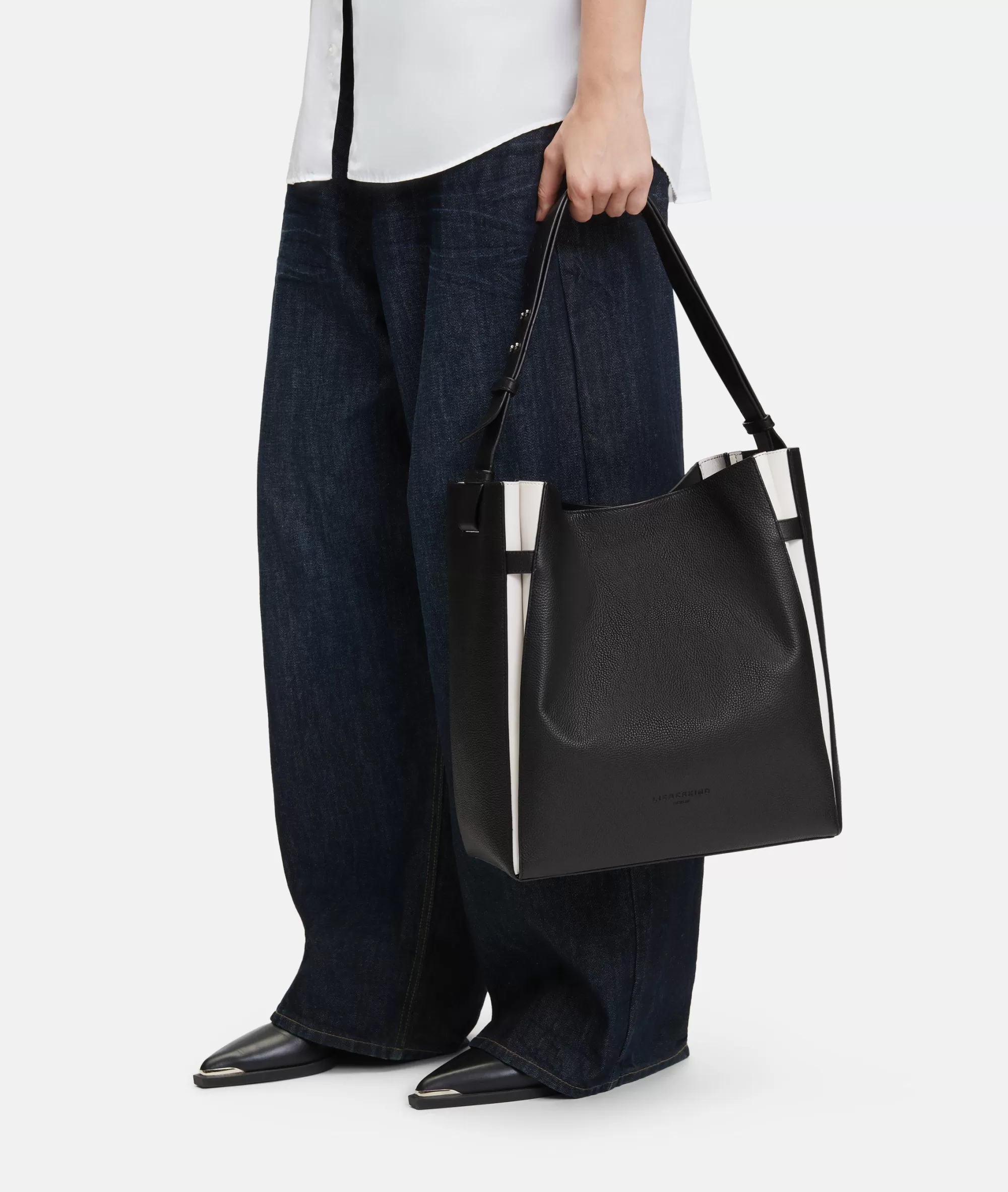 LIEBESKIND BERLIN  Business Bags | Ledertaschen<Hilla Hobo L schwarz