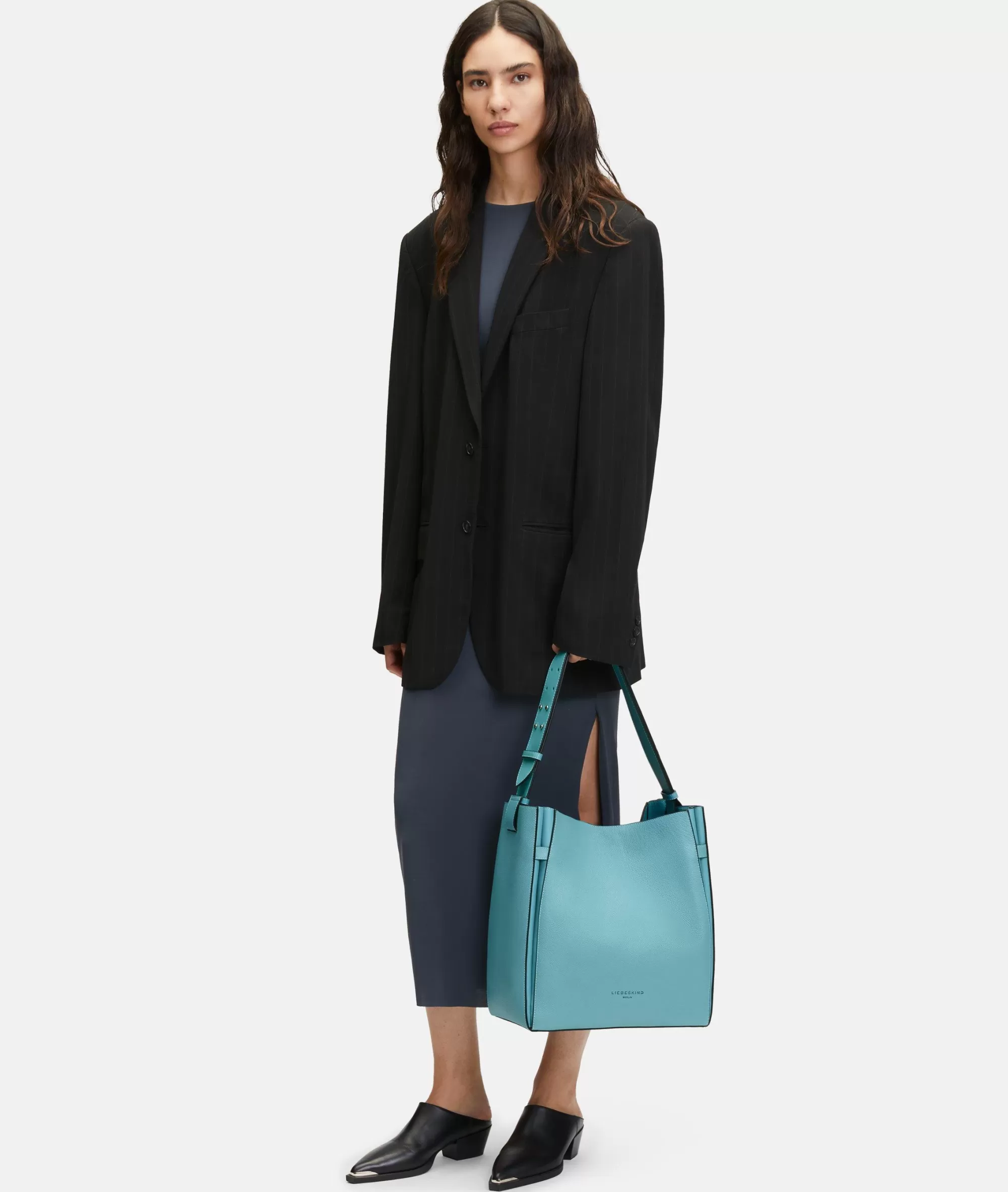 LIEBESKIND BERLIN  Business Bags | Ledertaschen<Hilla Hobo L azurblau
