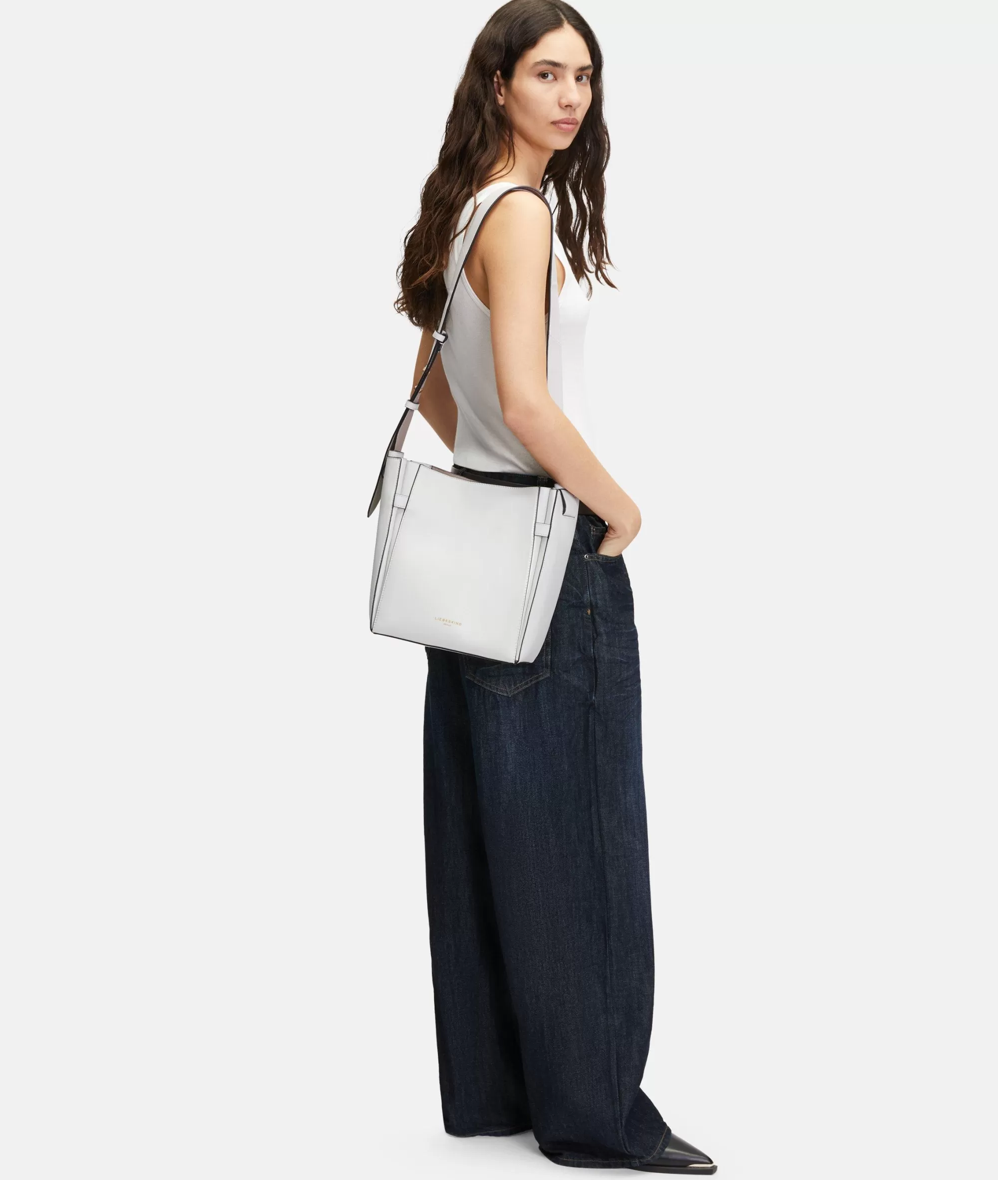 LIEBESKIND BERLIN  Business Bags | Ledertaschen<Hilla Hobo M weiß