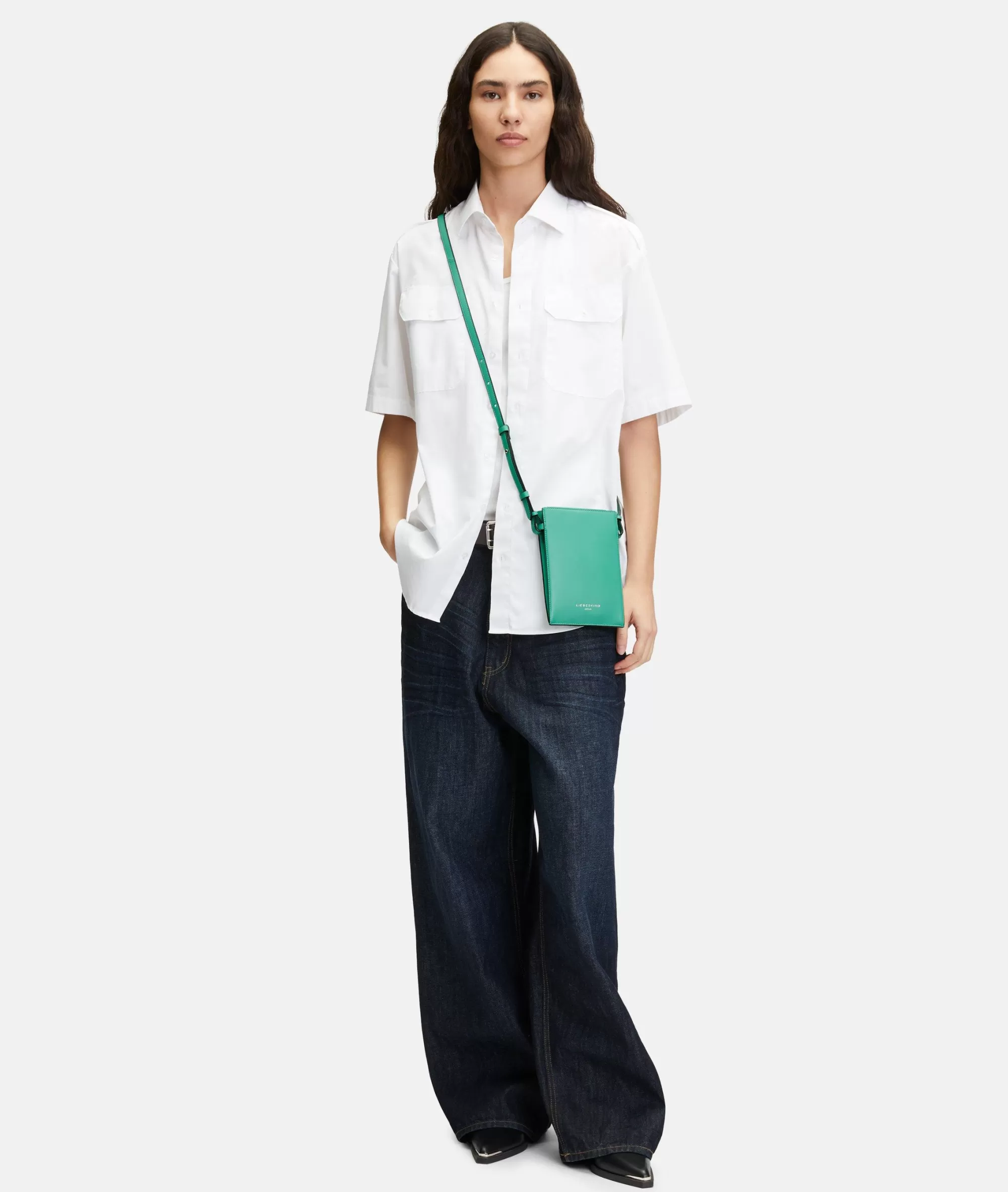 LIEBESKIND BERLIN  Handytaschen<Hilla Mobile Pouch türkis