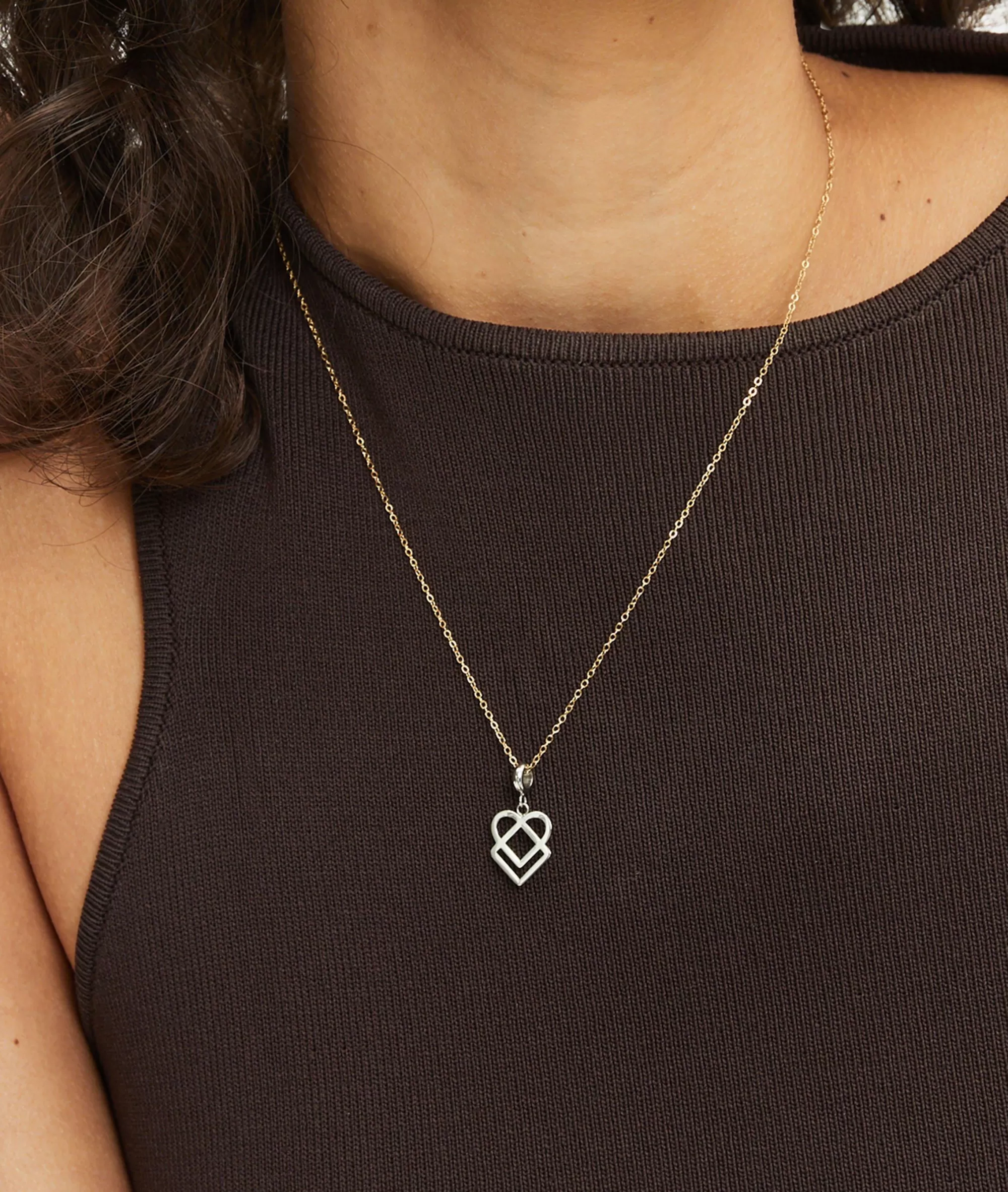 LIEBESKIND BERLIN  Schmuck<Icon Anhänger silber