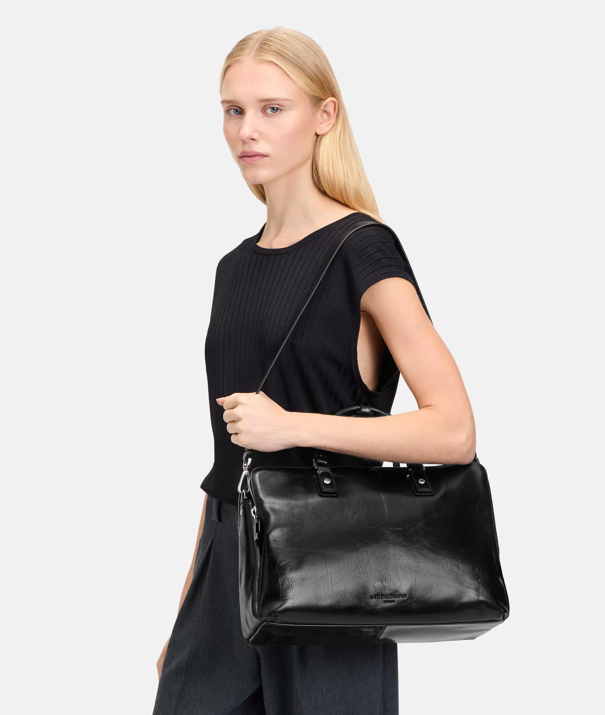 LIEBESKIND BERLIN  Schultertaschen | Ledertaschen<Koko Satchel M schwarz