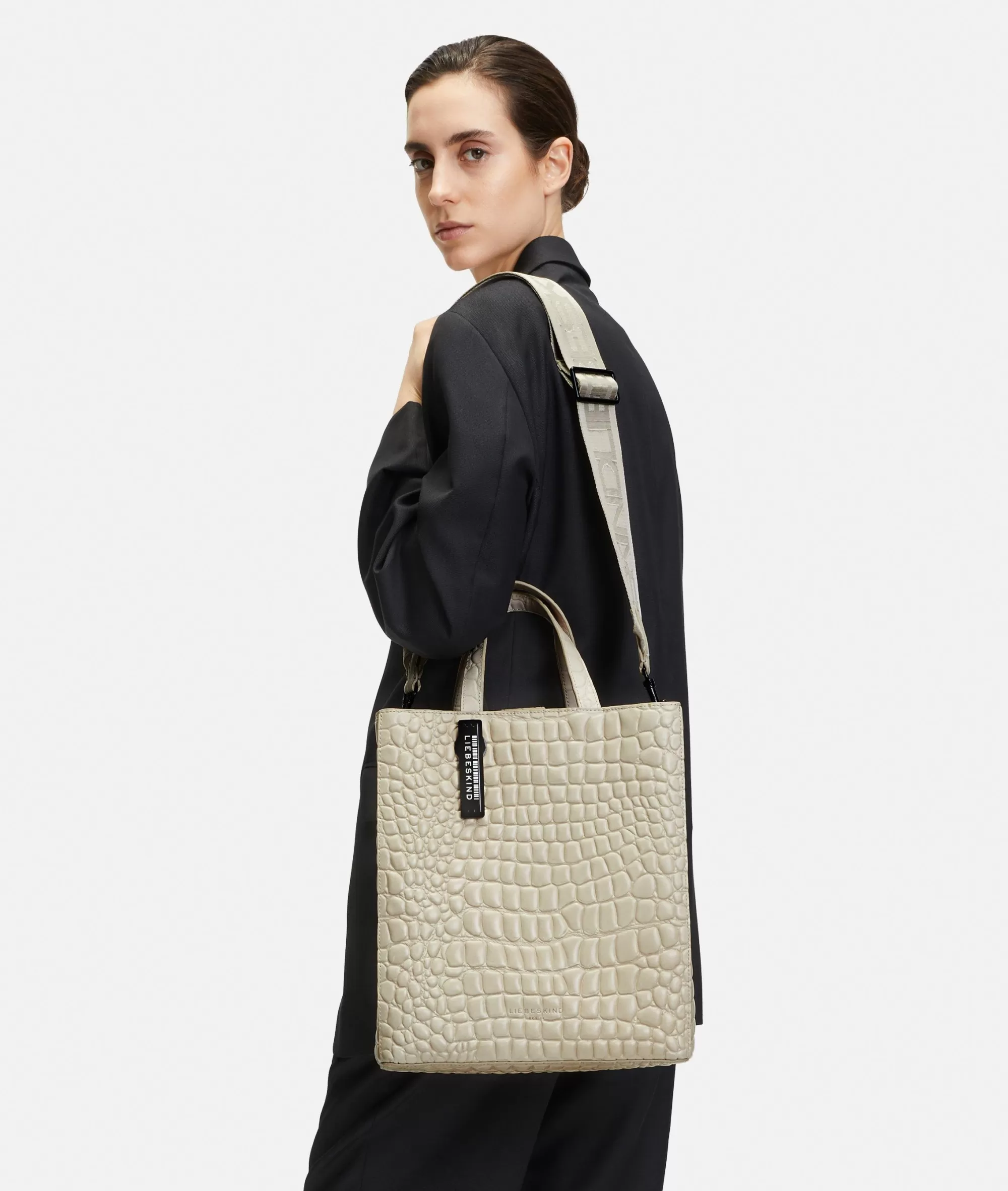 LIEBESKIND BERLIN  Shopper<Kroko Paper Bag Tote M creme