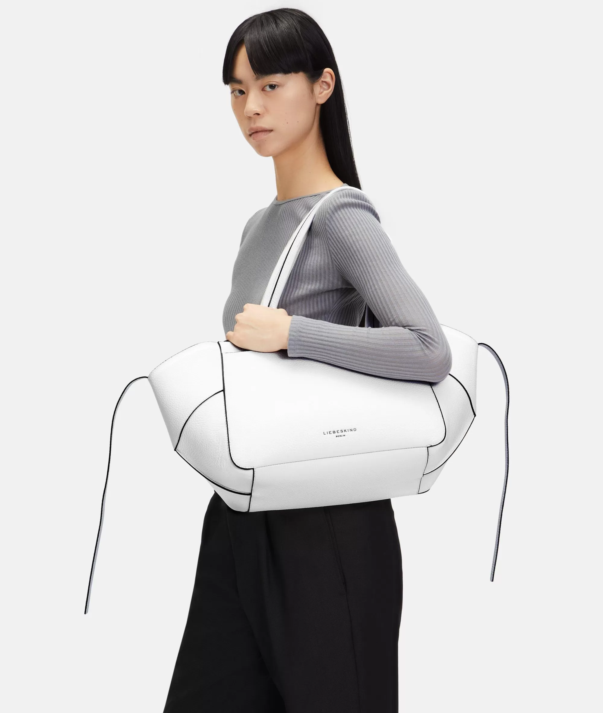 LIEBESKIND BERLIN  Business Bags | Ledertaschen<Lilly Shopper M weiß