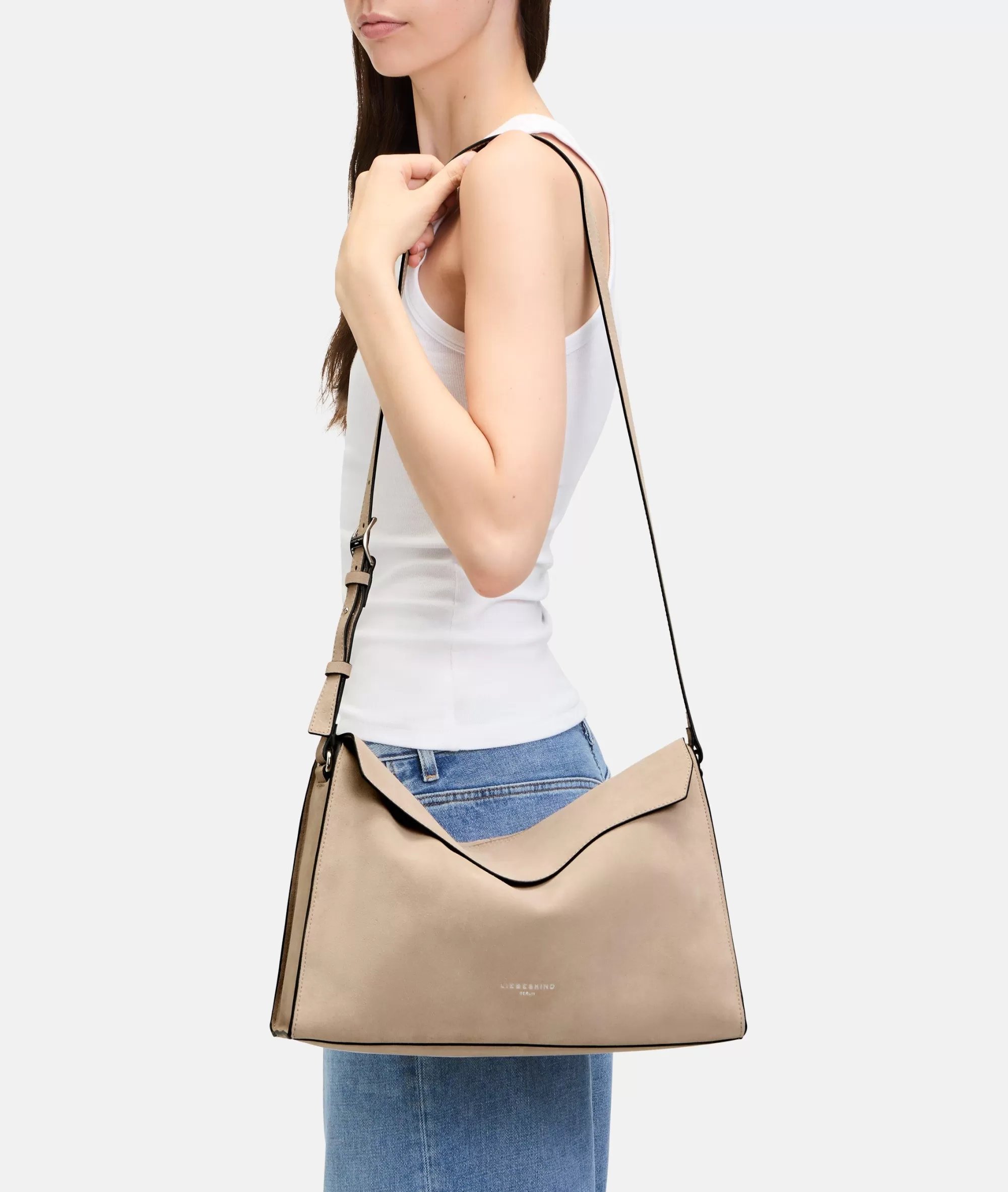 LIEBESKIND BERLIN  Ledertaschen | Umhängetaschen<Lora Crossbody M beige