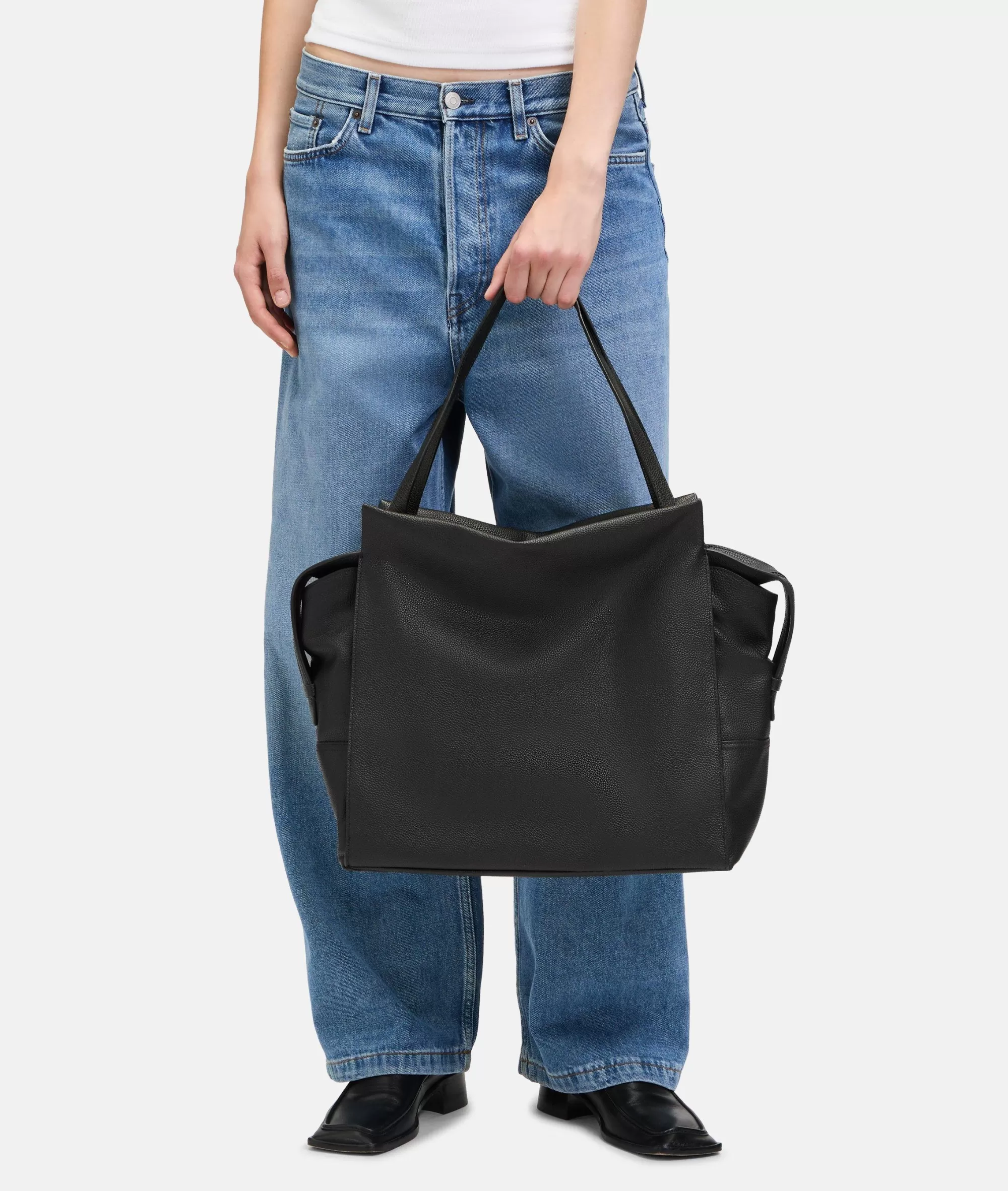 LIEBESKIND BERLIN  Business Bags | Ledertaschen<Lou Tote L schwarz