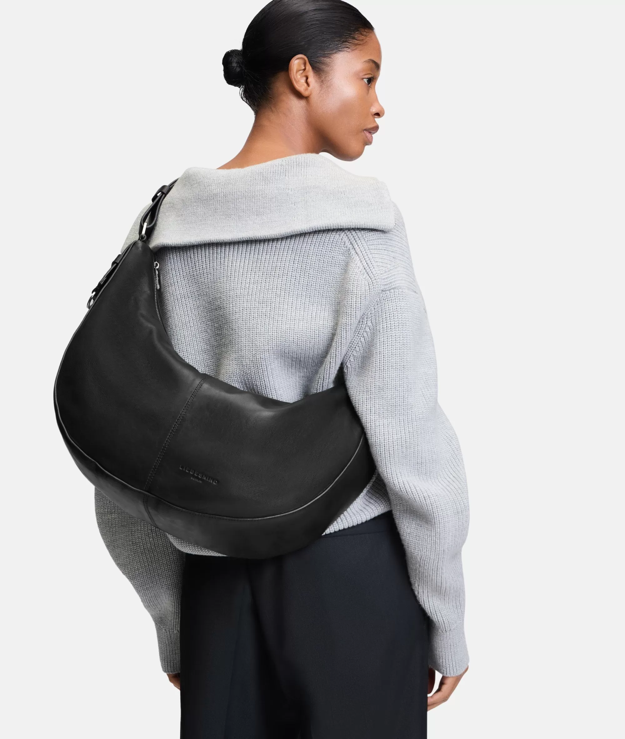 LIEBESKIND BERLIN  Schultertaschen<Moon Hobo M schwarz