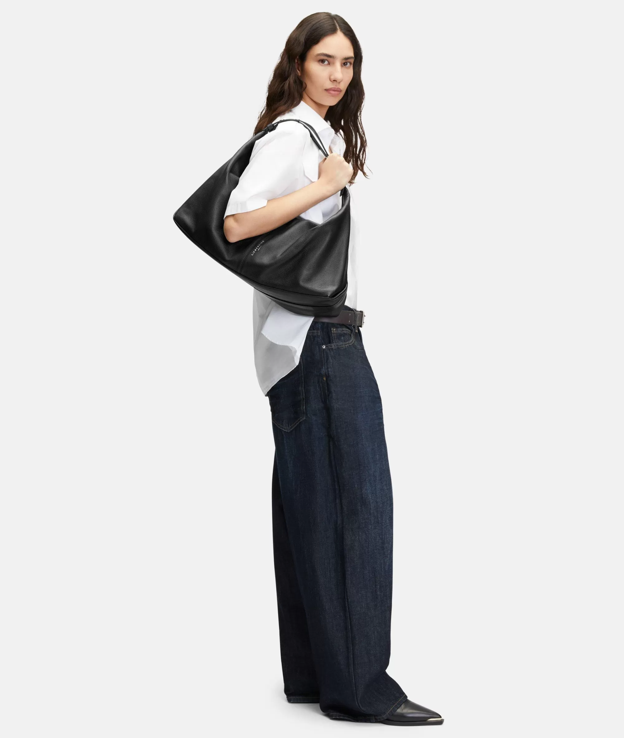 LIEBESKIND BERLIN  Ledertaschen | Schultertaschen<Paris Hobo L schwarz