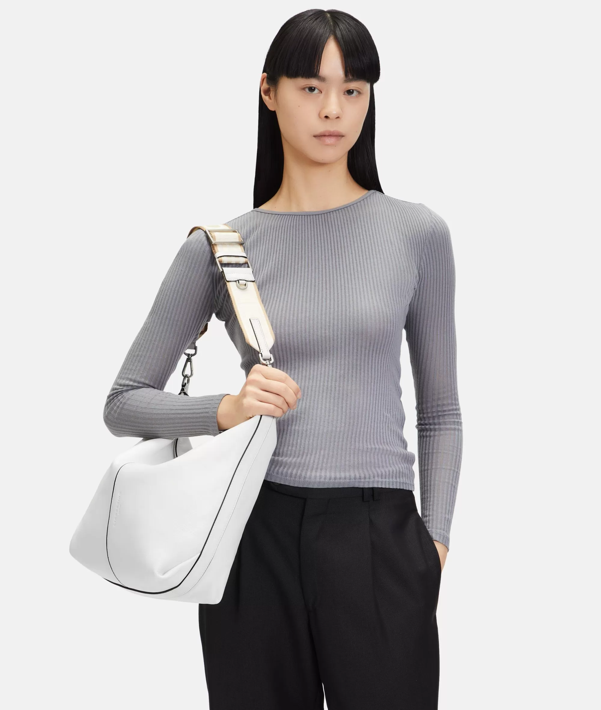 LIEBESKIND BERLIN  Business Bags | Ledertaschen<Paris Hobo M weiß