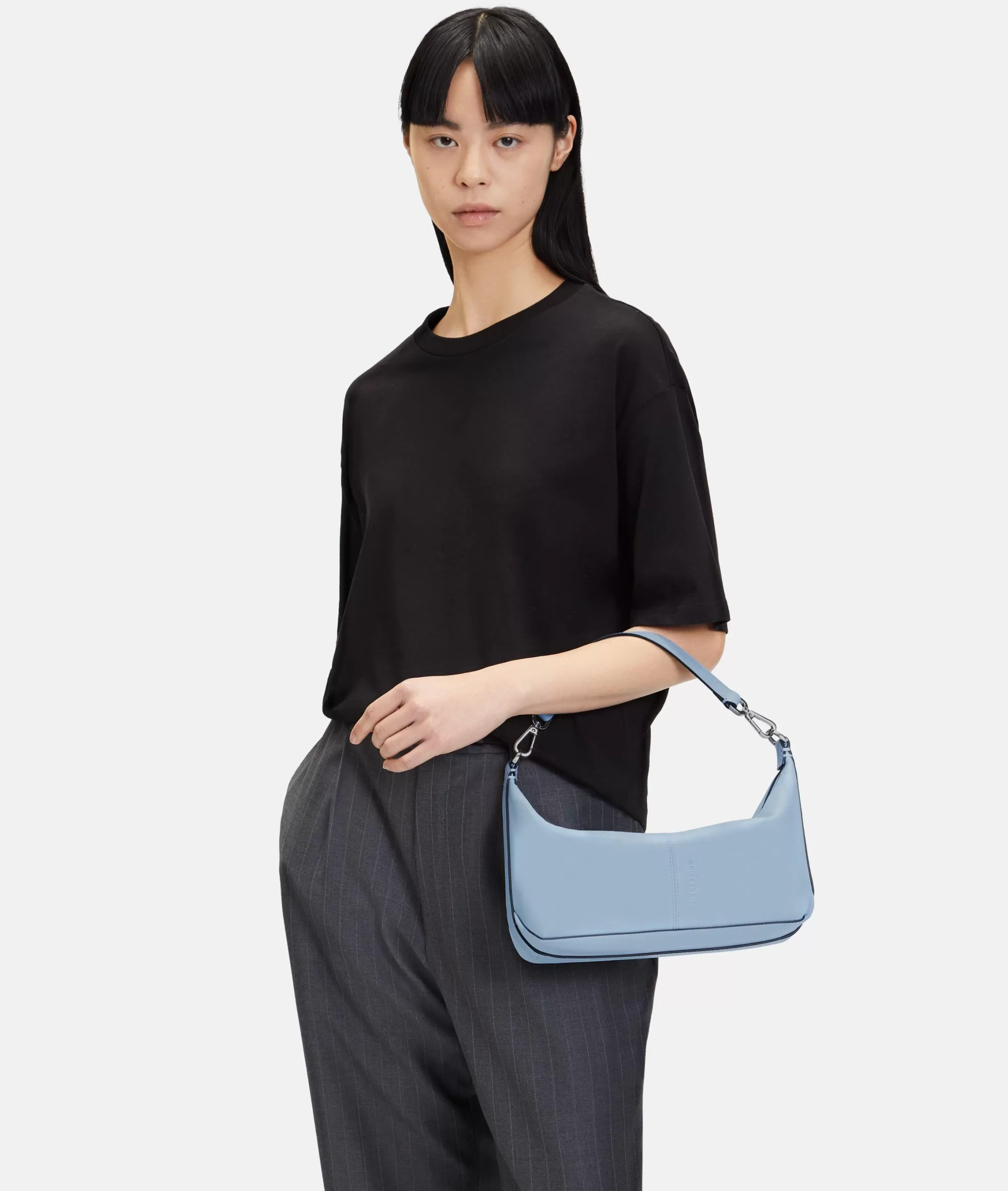 LIEBESKIND BERLIN  Ledertaschen | Schultertaschen<Paris Hobo S hellblau