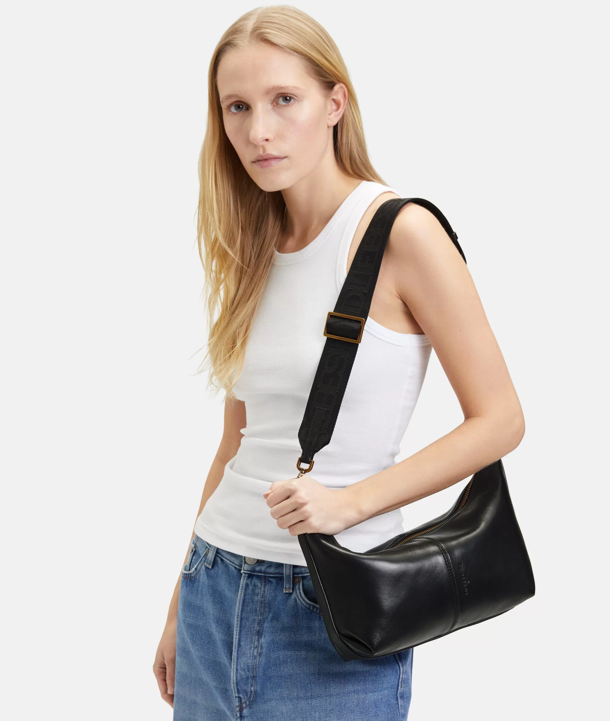 LIEBESKIND BERLIN  Ledertaschen | Umhängetaschen<Paris Hobo S schwarz