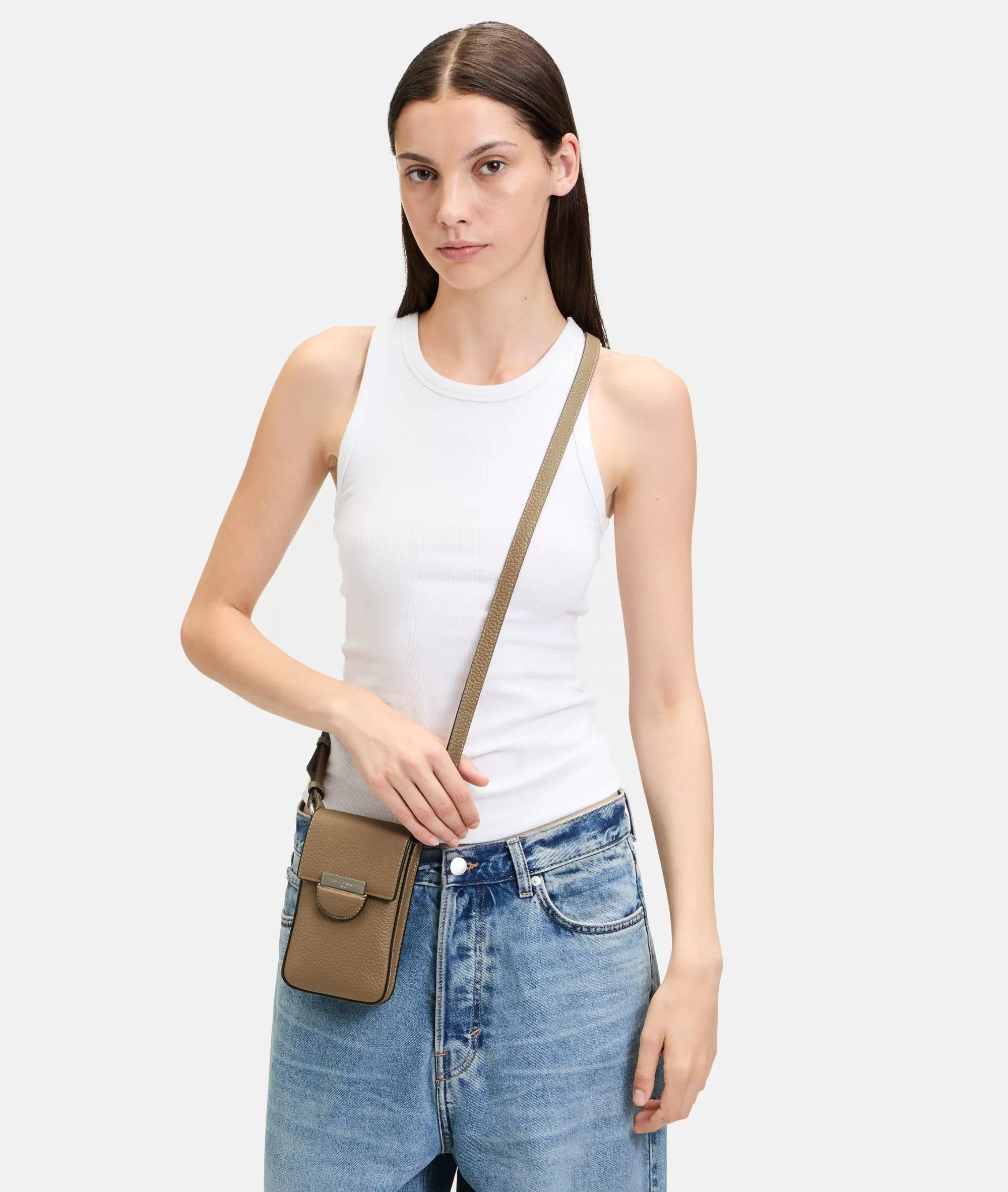LIEBESKIND BERLIN  Handytaschen<Penelope Mobile Pouch sandstein