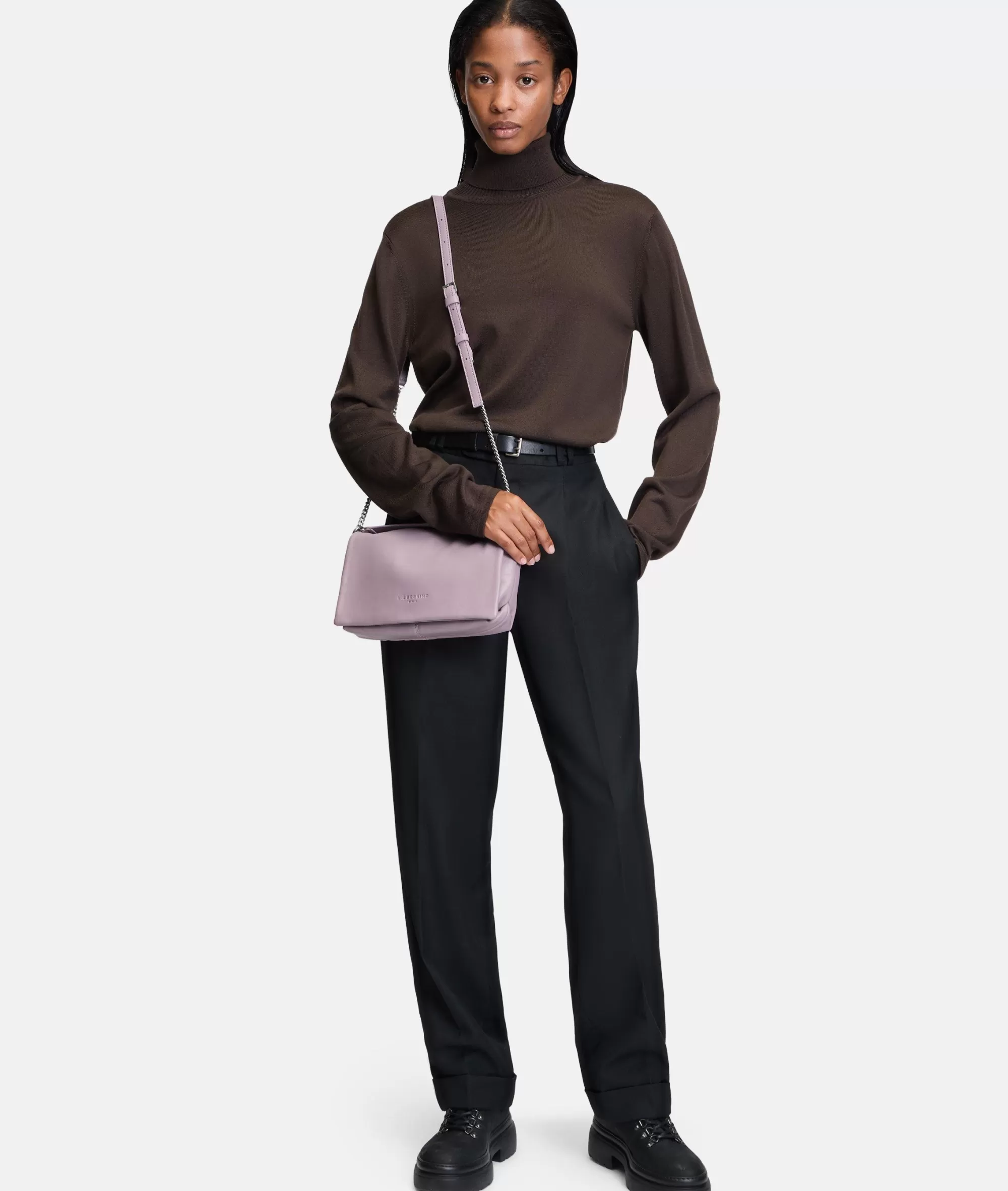 LIEBESKIND BERLIN  Ledertaschen | Umhängetaschen<Valeria Crossbody S flieder
